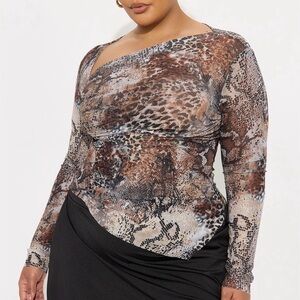 Plus size top